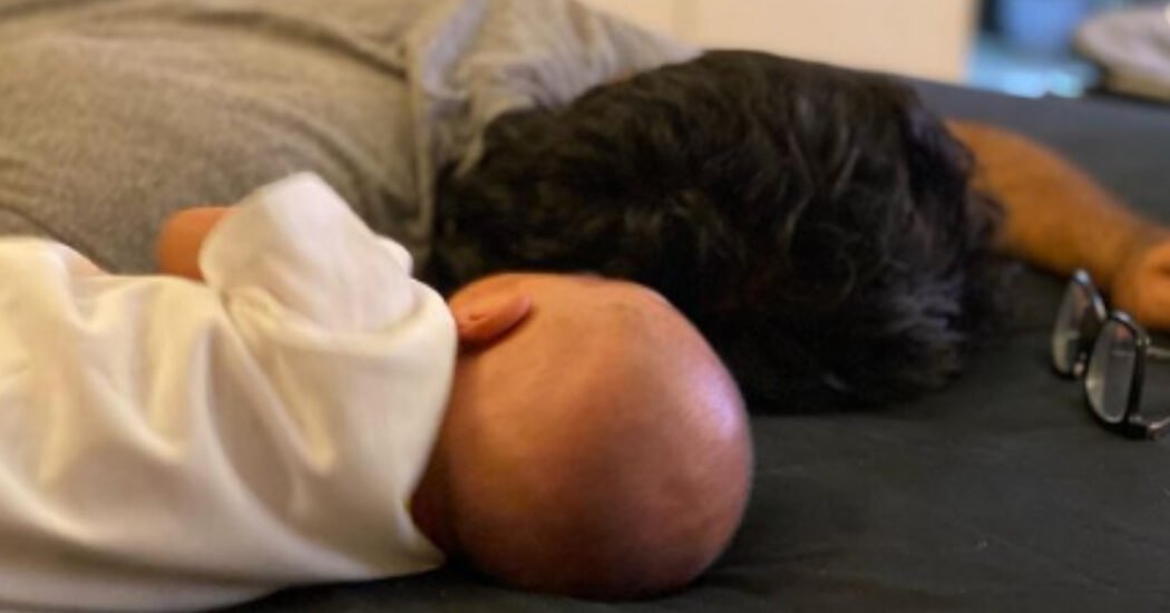 Yasir Hussain shares adorable photo with son Kabir