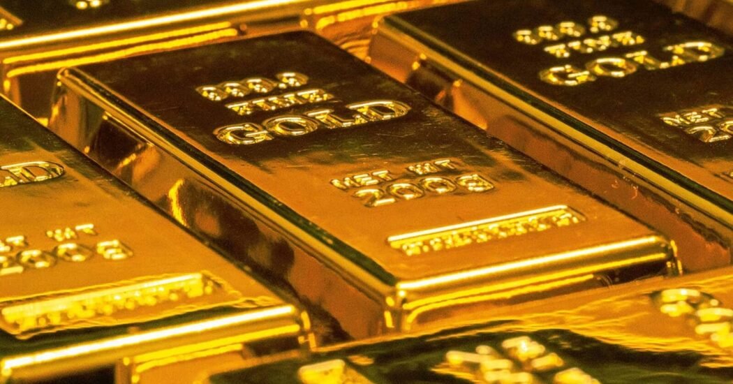 Gold price in Pakistan surges in line with international market