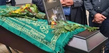 Umer Sharif Laid to Rest in Karachi