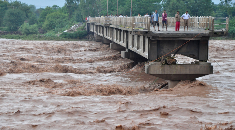 France donates a bridge to Pakistan