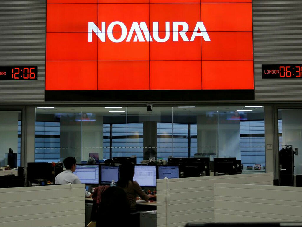 Pakistan May Face Currency Crisis, Warns Japan’s Nomura Holdings