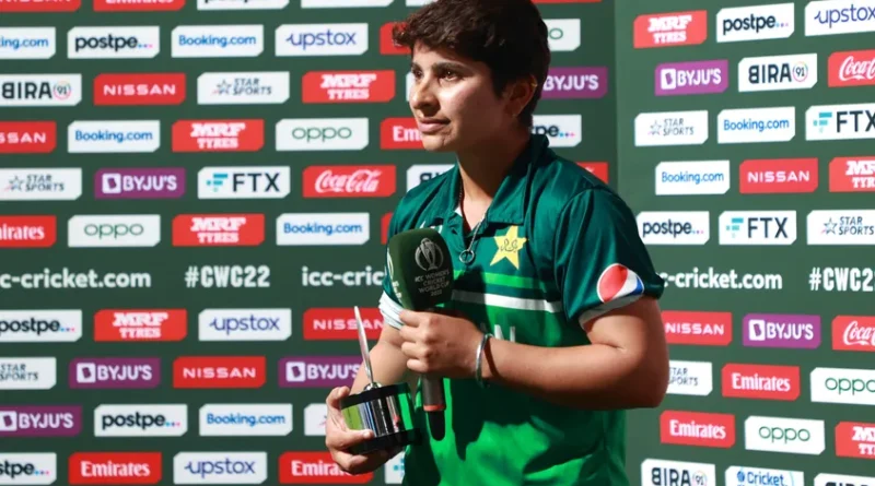 Nida Dar named ICC Women's Player of the Month winner for October 2022