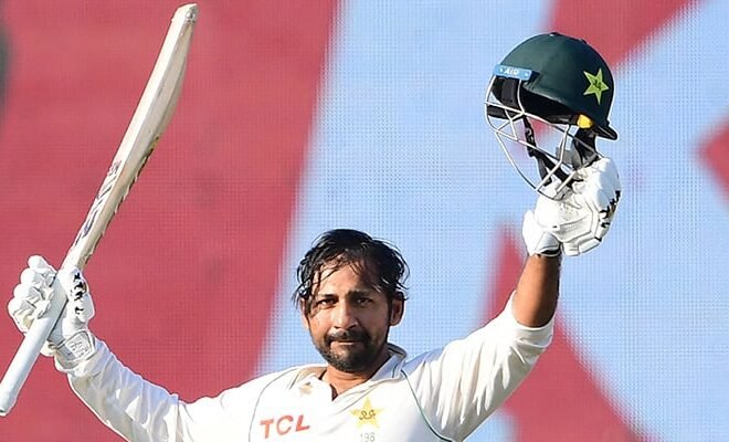 Pakistan’s Sarfaraz Ahmed helps team earn draw in second Test against New Zealand