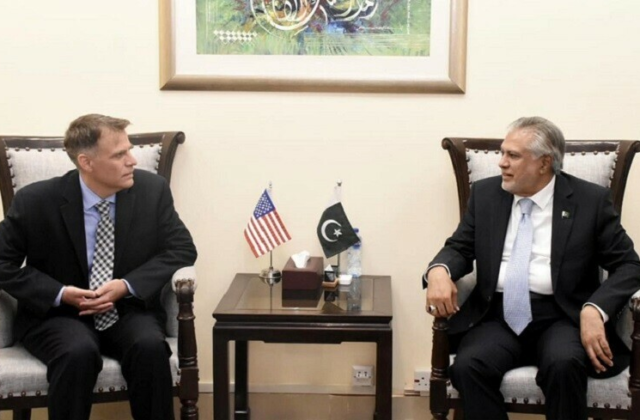 Pakistan Seeks US Help for IMF Program Revival