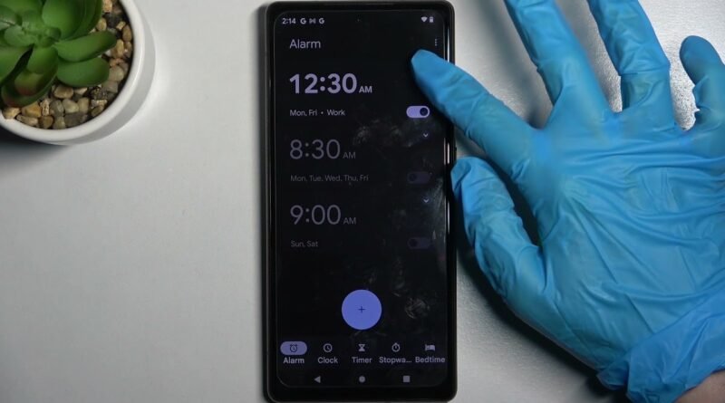 Google pixel alarm