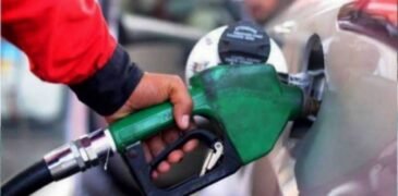 Finance Minister Ishaq Dar Announced an Increase in the Price of Petrol and Diesel by Rs 35