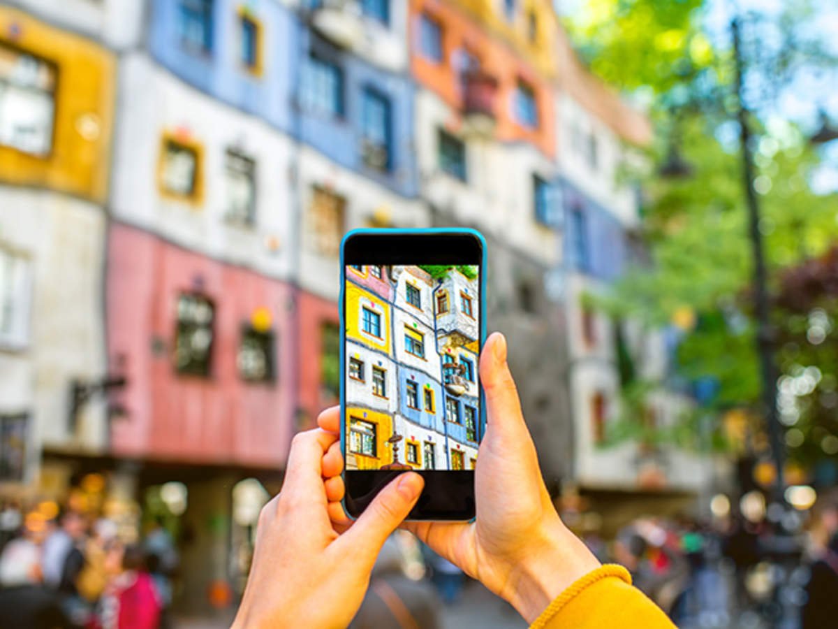 Get ready to elevate your photo-sharing game! WhatsApp is introducing a game-changing feature