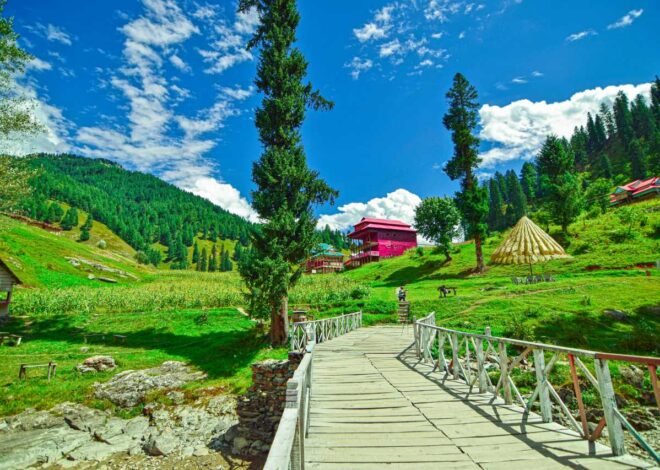 Discovering the Beauty of Kashmir: A Journey Through Paradise