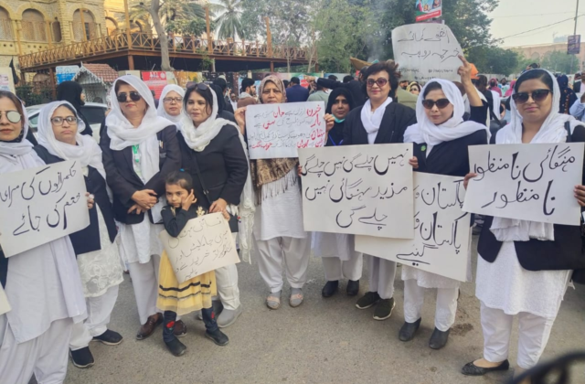 Lawyer Protest Against Inflation at Karachi Press Club