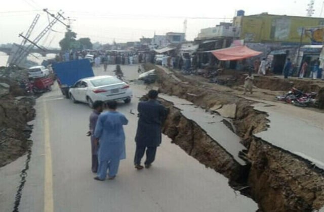 9 People Lost Their Lives As Earthquake Jolts Pakistan