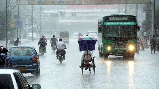 MET Office Predicts Heavy Rains in Karachi Suburbs