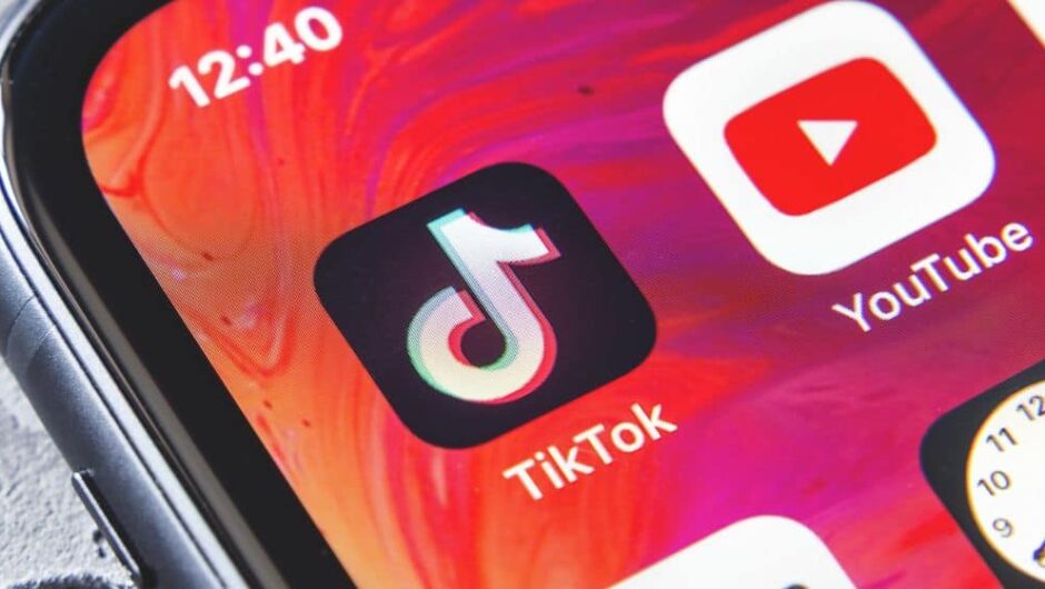 Understanding Deinfluencers: Their Purpose and Mission to Reduce TikTok Consumption