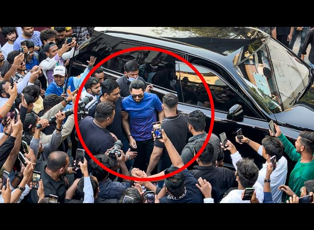 People Go CRAZY to Witness India’s Priciest Vehicle