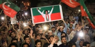 More than 1000 lovers of Imran Khan arrested