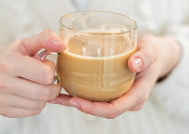 Tea and Dental Health: The Hidden Dangers of Drinking Tea Too Often