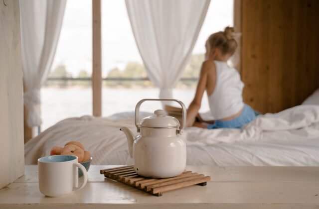 5 Side Effects of Drinking Too Much Tea You Should Know About