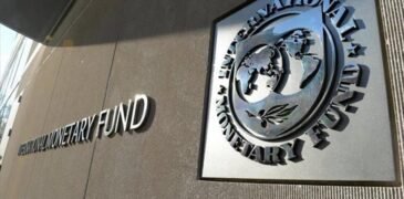 Pakistan to Negotiate New IMF Program After Budget: Pending Reviews to be Closed