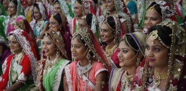 2143 Couples Set World Record for Mass Wedding in India