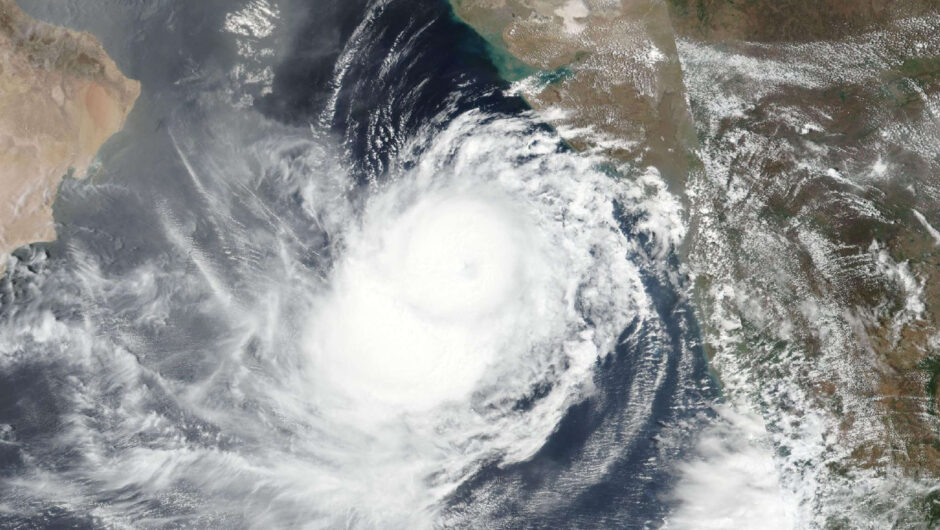 Biparjoy cyclone only 600km away from Karachi