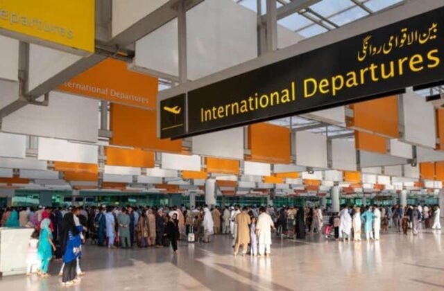 How many Pakistanis have left the country during current government?