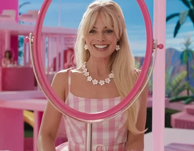 Barbie Becomes the First Ever Solo Woman Director Movie to Earn $1bn Globally