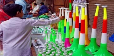 Islamabad bans airhorns on Independence Day