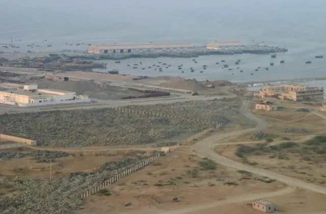 Gunmen Attacking Chinese Convoy in Balochistan Neutralized by Pakistani Security Forces