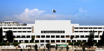 Pakistan Parliament Due to be Dissolved Today Ahead of Elections
