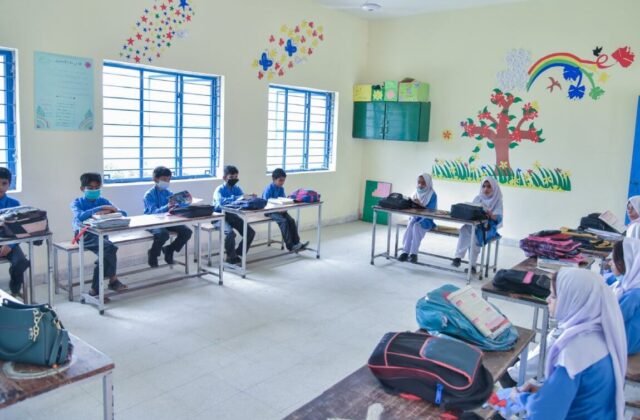Controversy Erupts as Punjab Moves to Privatize Government Schools