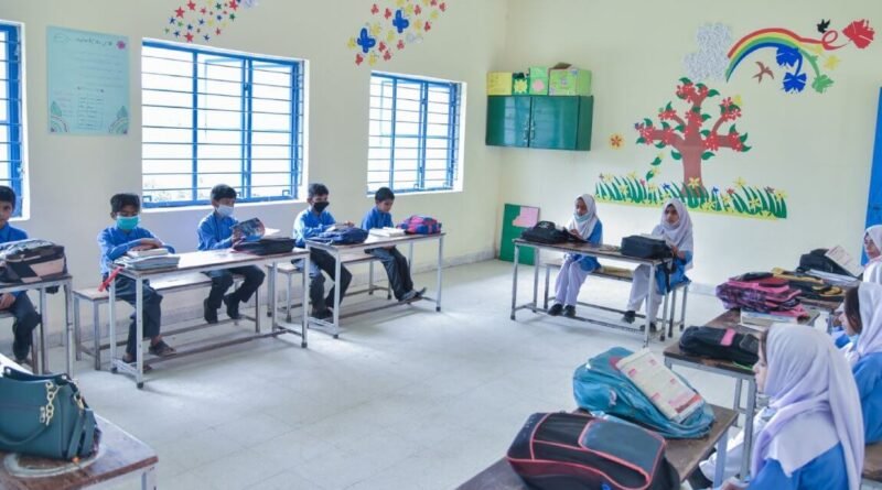 Controversy Erupts as Punjab Moves to Privatize Government Schools
