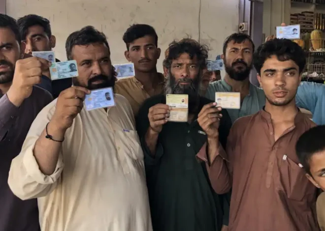 Afghan Refugees Say Pakistan Govt Destroying Their Houses