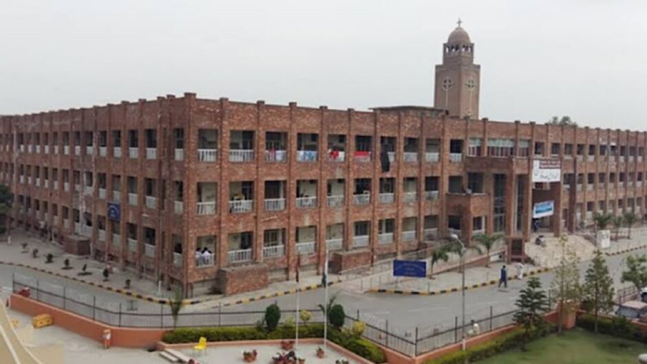 Rawalpindi’s biggest hospital is no longer admitting new patients