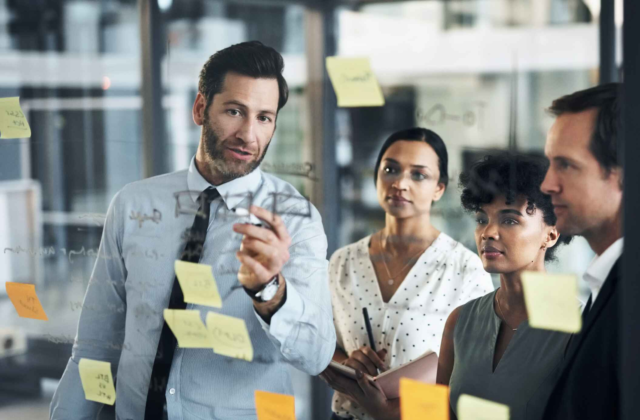 10 Ways to Showcase Leadership in Job Interviews