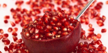 7 Impressive Health Benefits of Pomegranate