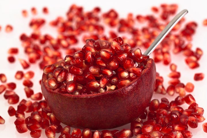 7 Impressive Health Benefits of Pomegranate