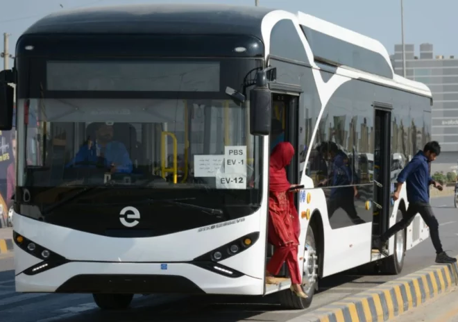 Karachi People get facilitated by The Rise of Electric Bus Service