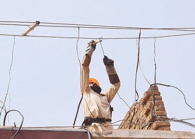 20 Employees Fired, 21 Demoted in Electricity Theft Scandal