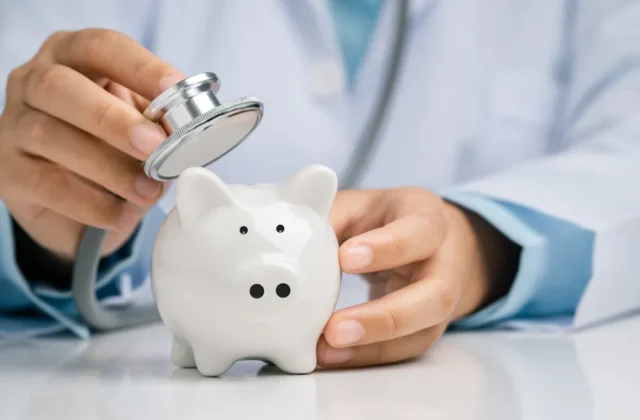 FBR to take action against doctors, lawyers, and industrialists