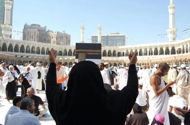 Pakistani Women Granted Conditional Permission to Perform Hajj Without Mahram
