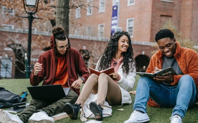 Students from Pakistan can now apply for this scholarship to study in Europe.