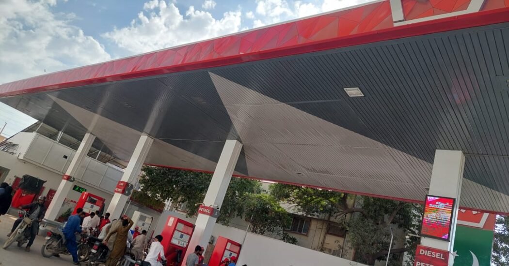 New Petrol, Diesel Prices Announced in Pakistan