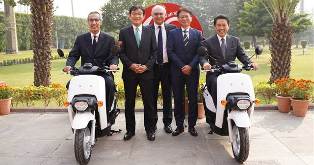 The first EV bike introduced in Pakistan by Atlas Honda