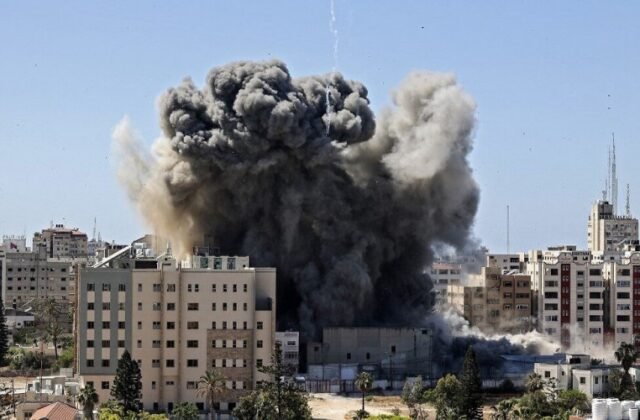 Israeli troops kill over 700 Palestinians in 24 hour