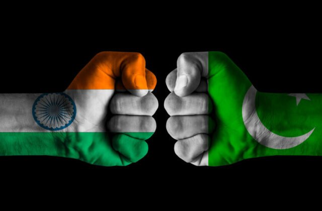 Pakistan and India exchange nuclear facilities, installations lists