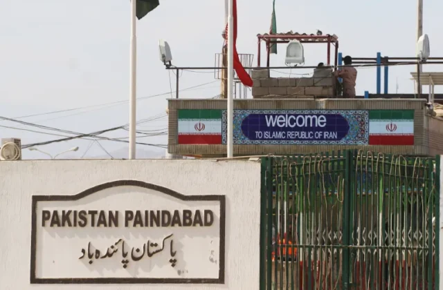 Pakistan Issues Warning Over Iran's Airstrikes