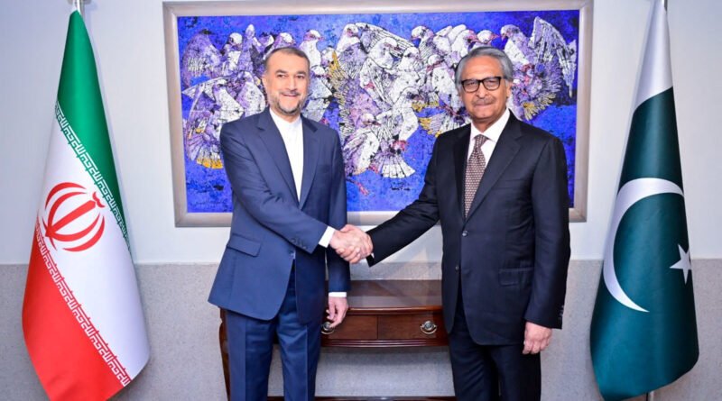 Iran Extends Gas Pipeline Project Deadline with Pakistan Amidst Heavy Warning