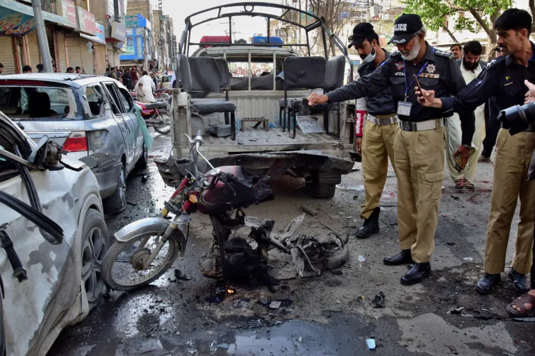 Quetta bomb blast injures eight including children