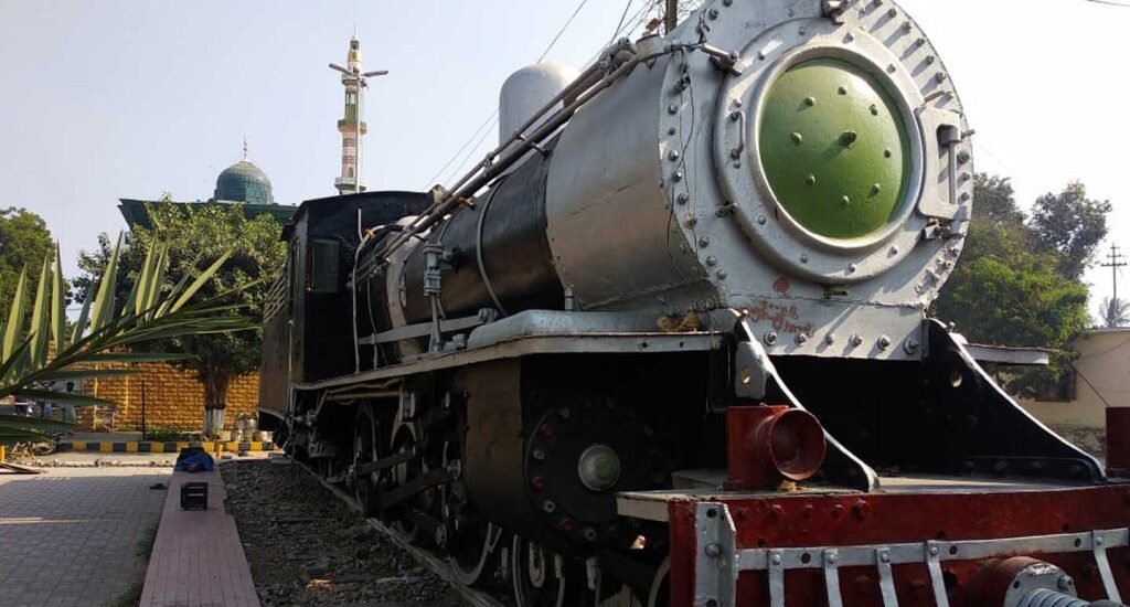 Pakistan Railways generate record earnings in 2023