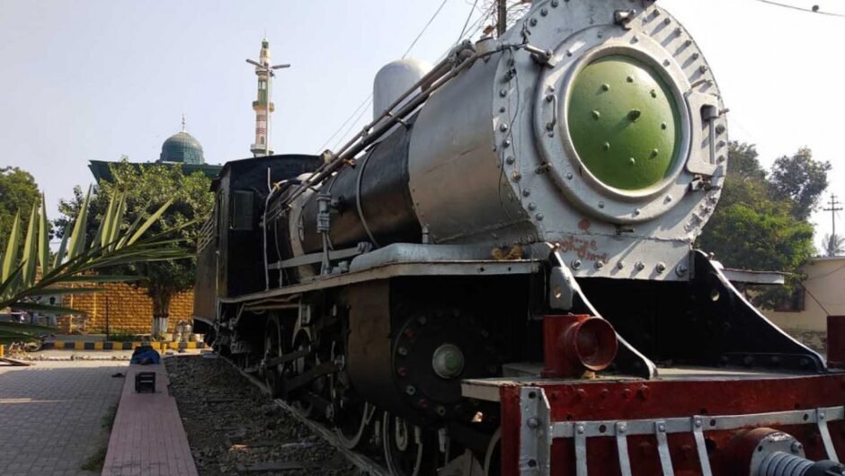 Pakistan Railways generate record earnings in 6 months