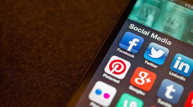 Sindh High Court Orders Removal of Indecent Content on Social Media